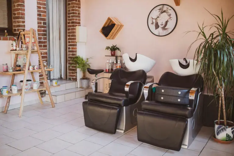 l'atelier de Jessy salon de coiffure en eure-et-loir à Béville-le-Comte